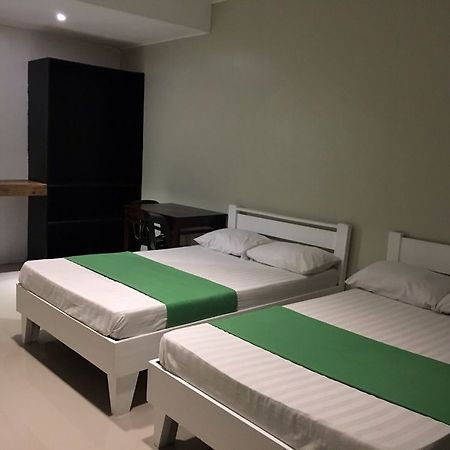 Night & Day Inn Legazpi Bagian luar foto