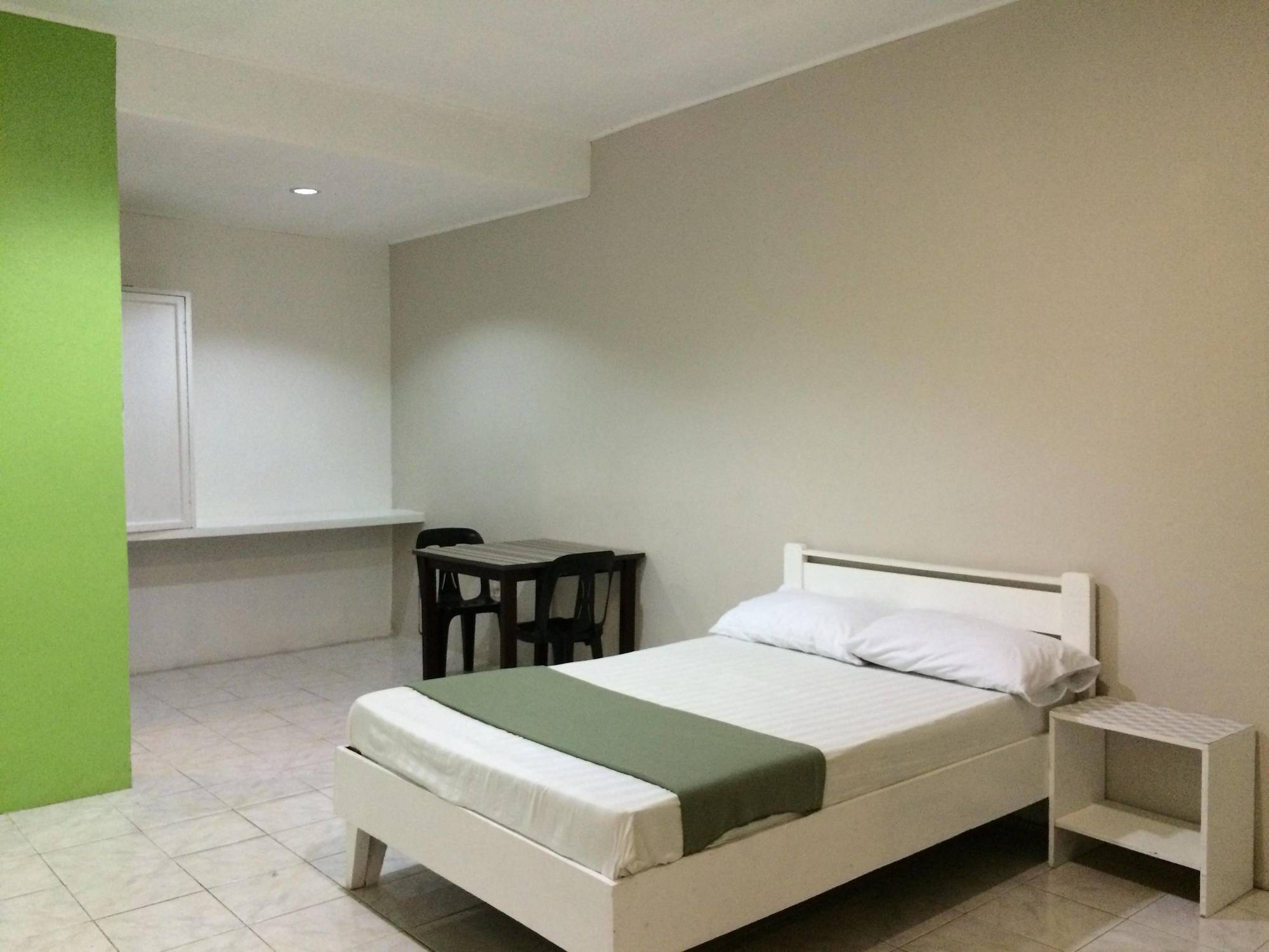 Night & Day Inn Legazpi Bagian luar foto
